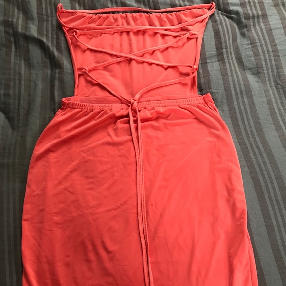 Dress - Picture 3 of 3